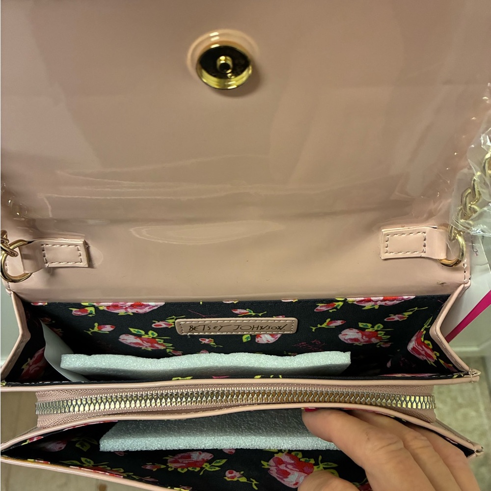 Betsey Johnson Pink Embossed Crossbody Bag - Picture 6 of 6